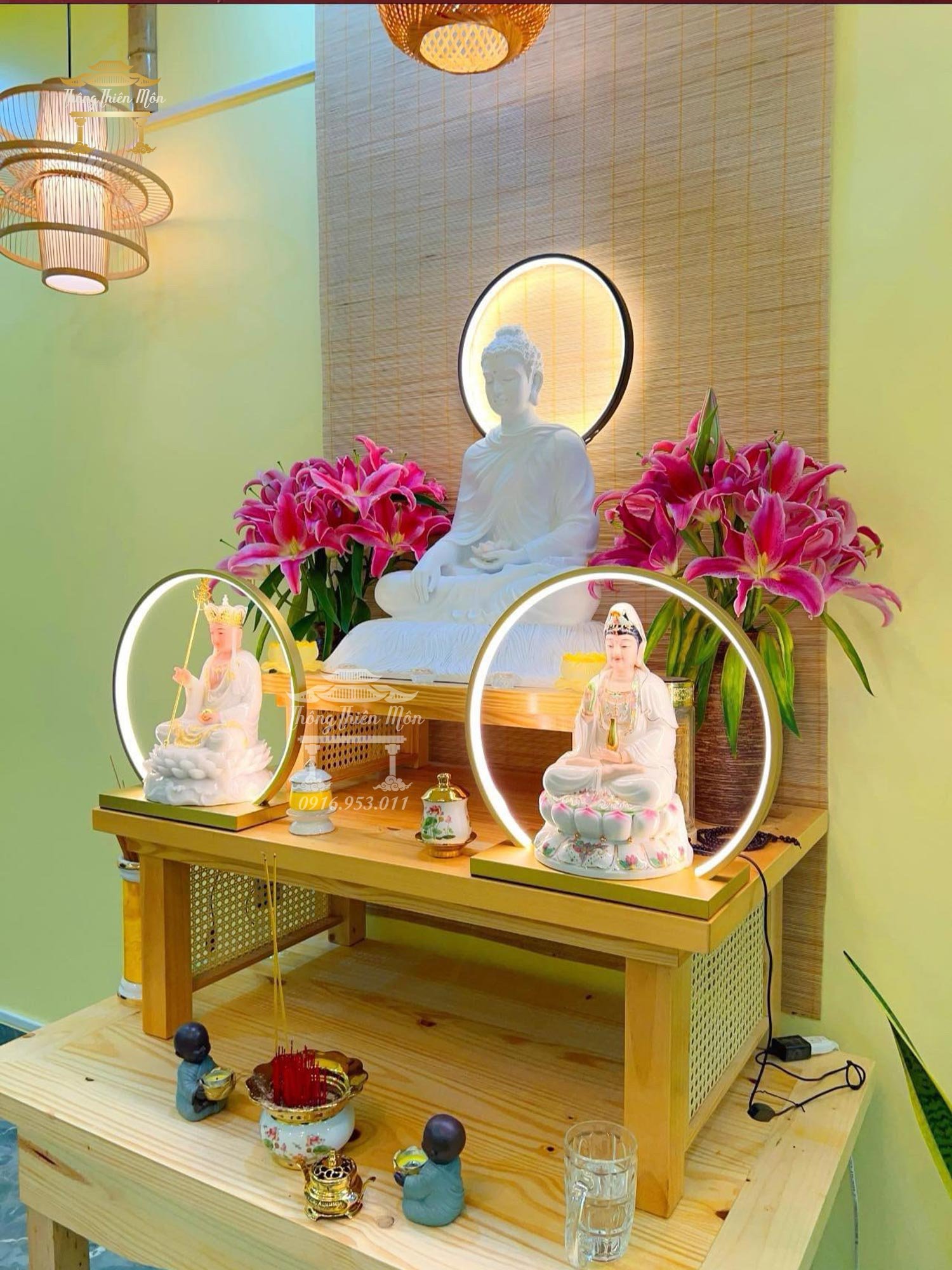 Thờ ta bà tam thánh tại gia