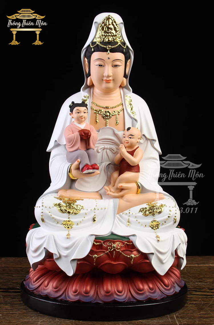 Tôn tượng Quan âm tổng tử