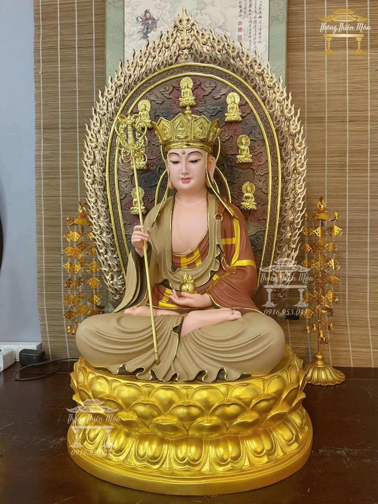 Tôn tượng Địa  Tạng Bồ Tát, Kích thước 90cm, Có tấm thân quang 