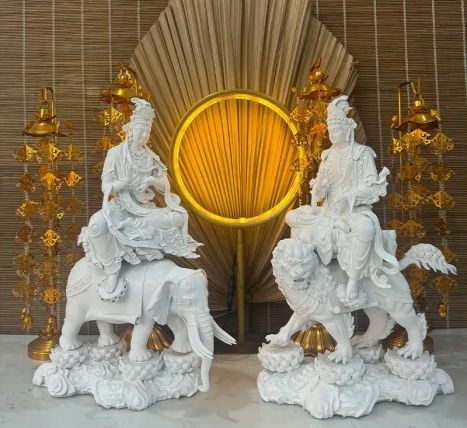 Tượng Phật và Bồ Tát