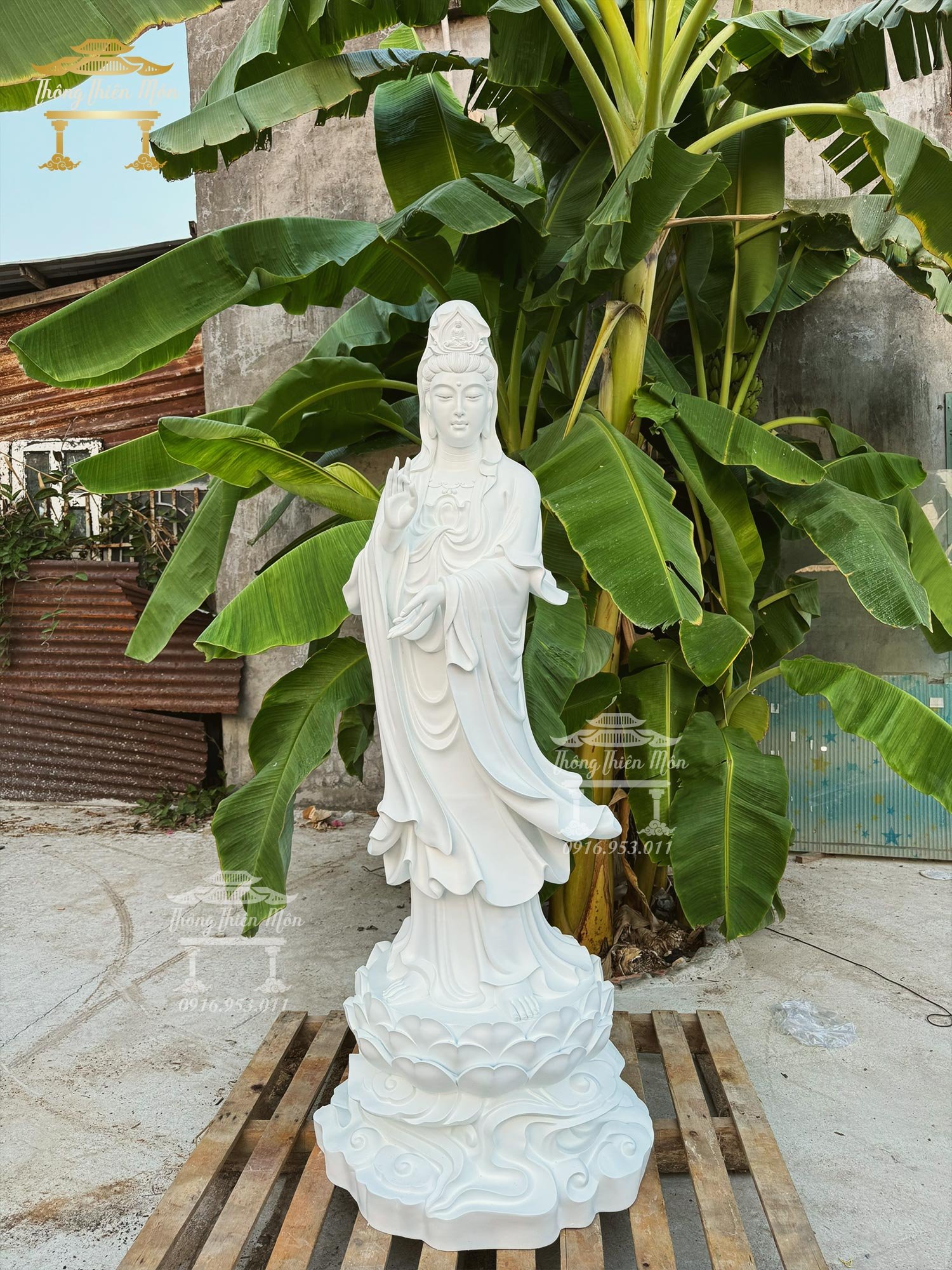 Tôn tượng Quan Thế Âm Bồ Tát - Dáng đứng - Kích thước 170cm - Sơn màu trắng Ngọc trai