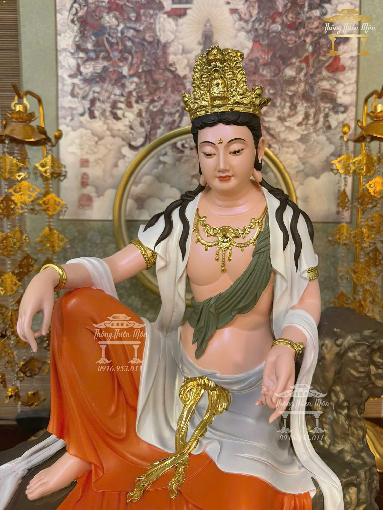 Tôn tượng Quan Âm Tự Tại, Phối cam + xám, Kích thước 48cm