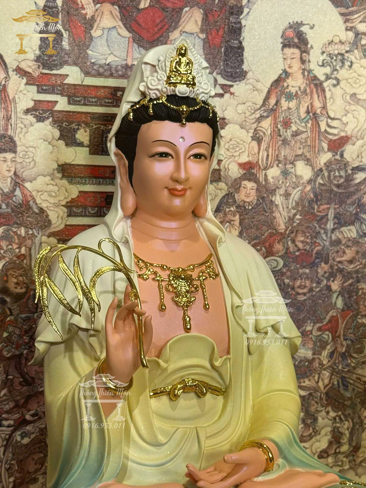 Tôn tượng Quan Âm hoa văn, Kích thước 40cm, Phối xanh đế mạ vàng